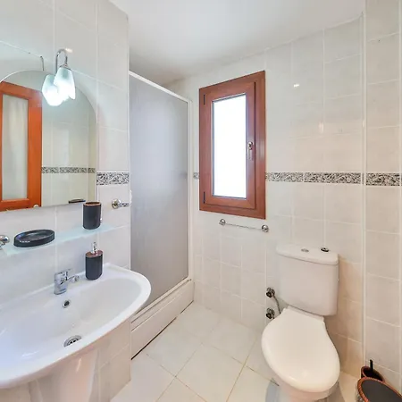 Sea-view With Private Pool וילה *